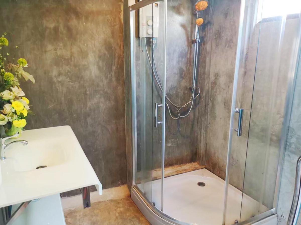 Chokchai Hotel Ban Huai Maenam Noi Εξωτερικό φωτογραφία