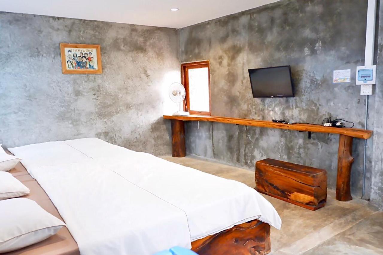 Chokchai Hotel Ban Huai Maenam Noi Εξωτερικό φωτογραφία