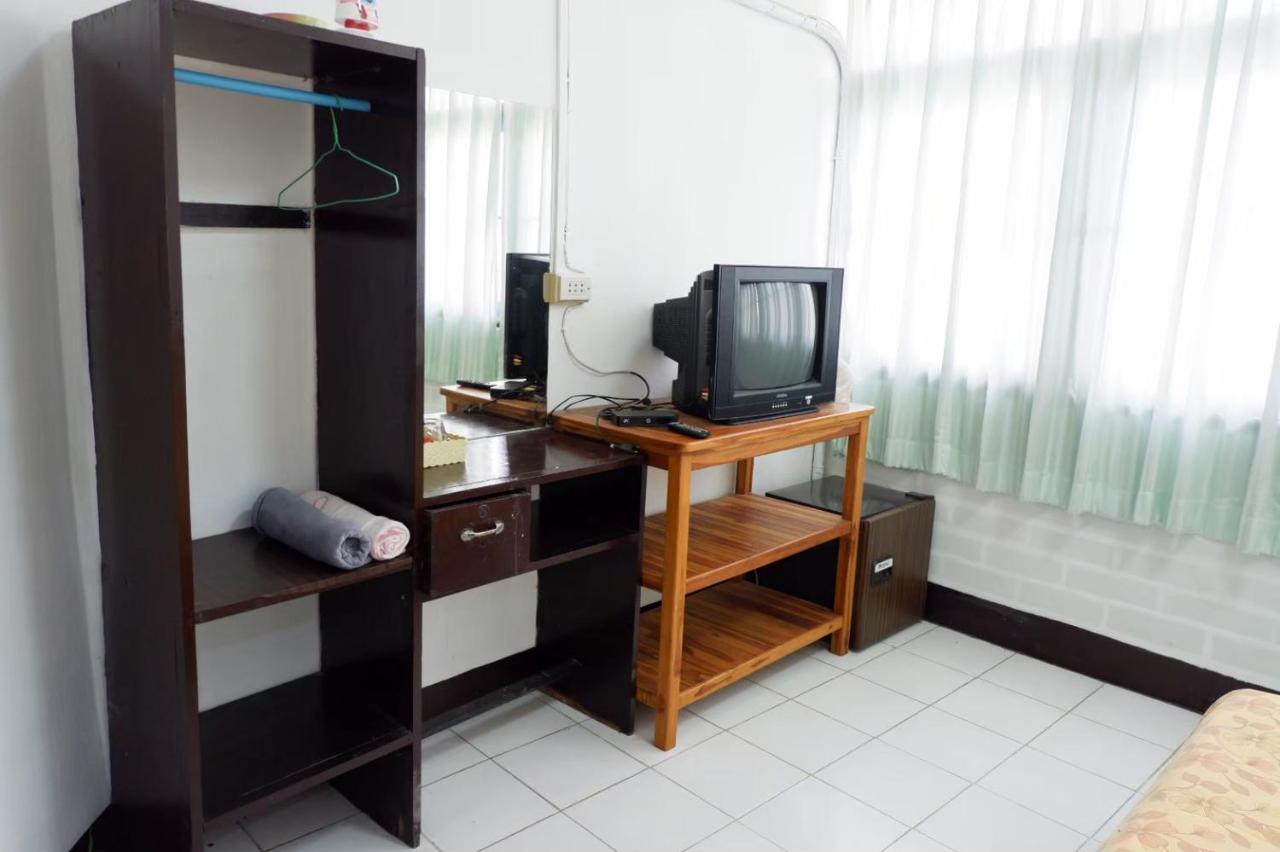Chokchai Hotel Ban Huai Maenam Noi Εξωτερικό φωτογραφία
