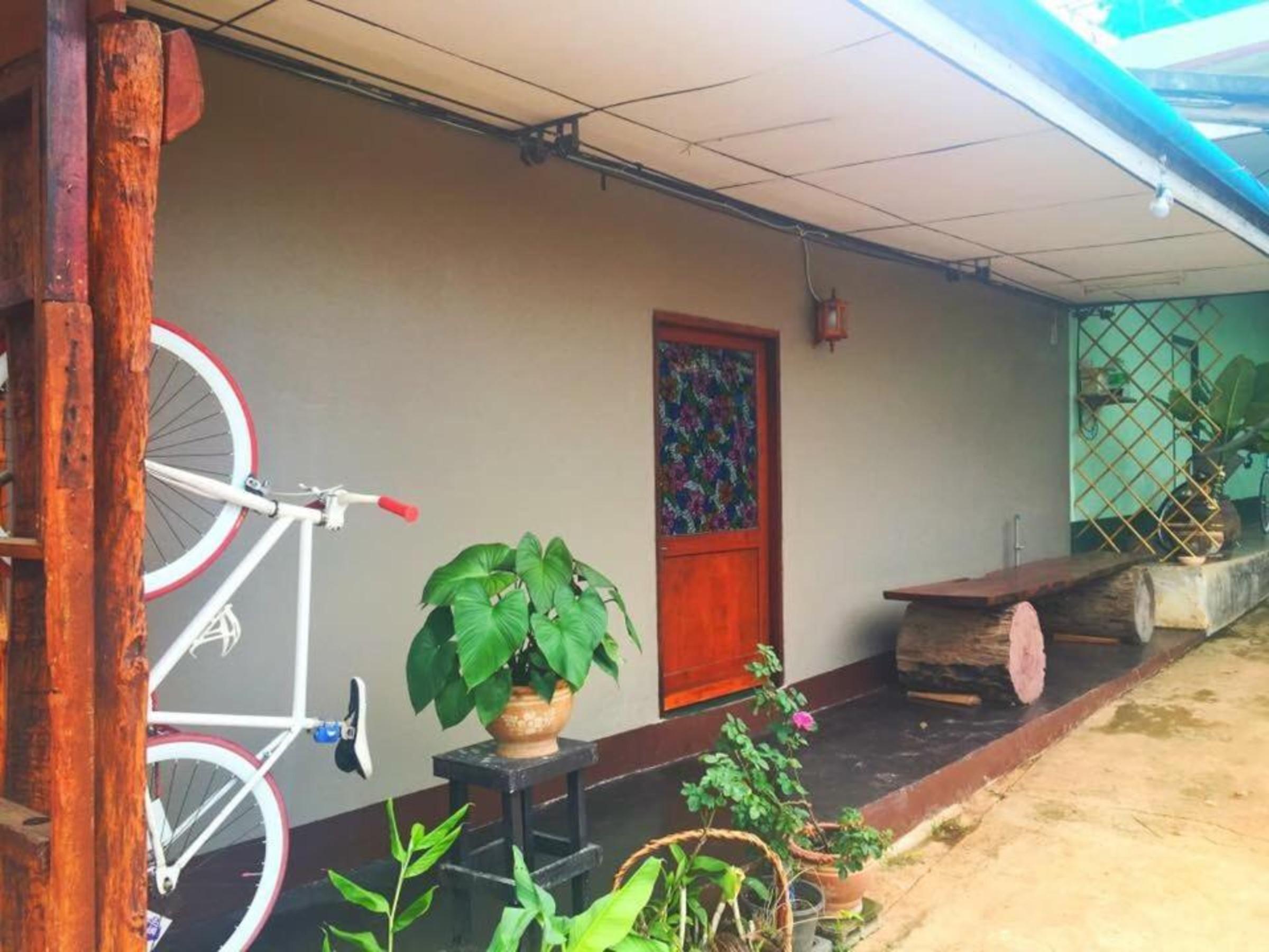 Chokchai Hotel Ban Huai Maenam Noi Εξωτερικό φωτογραφία